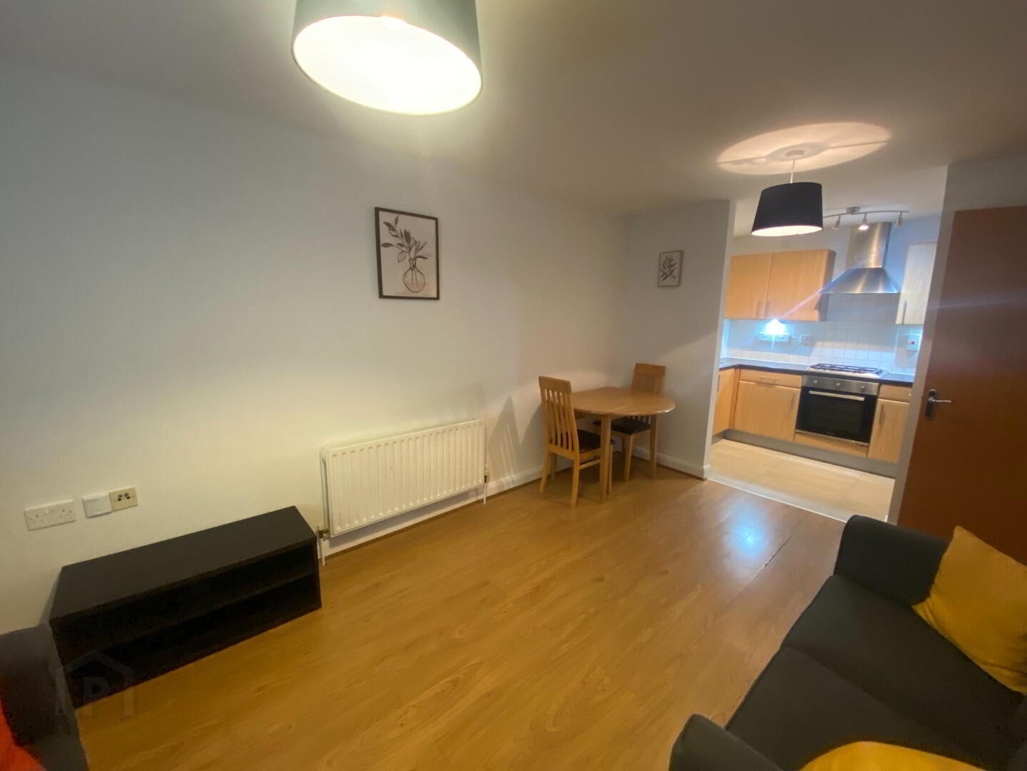 Apt 21, Hawthornden Building 4 of 10