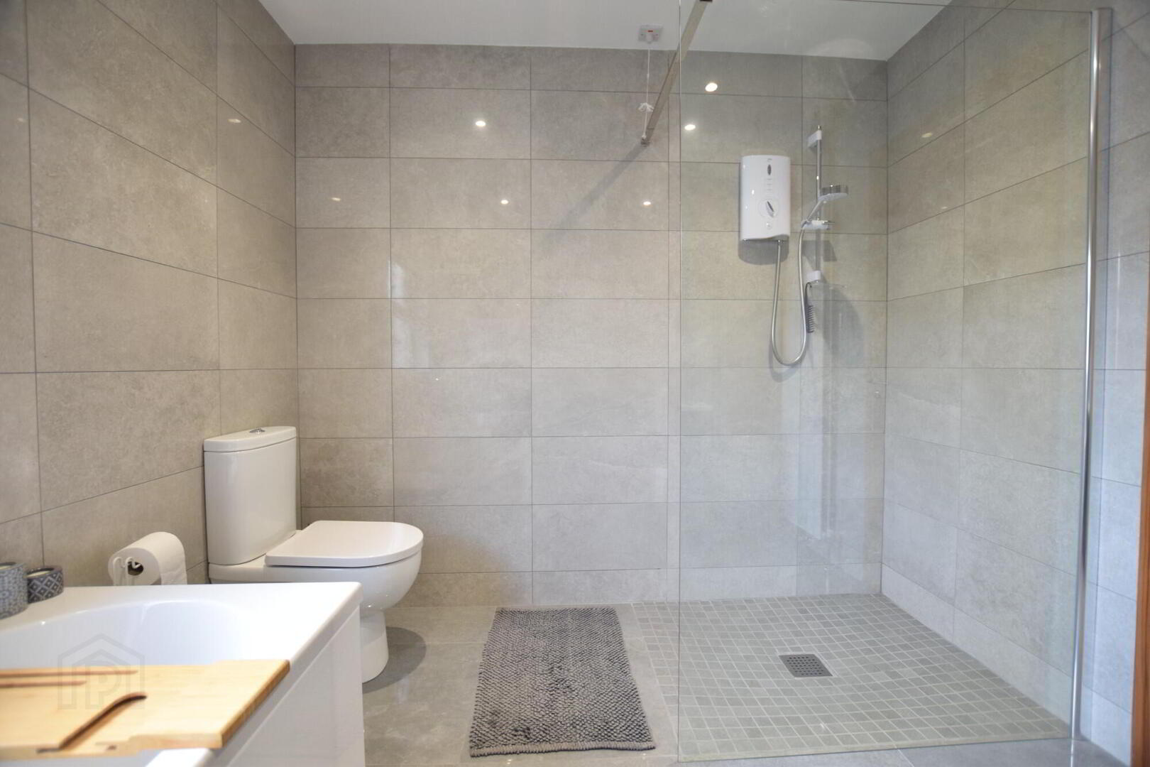 Commercial), 138 Dungannon Road 27 of 45