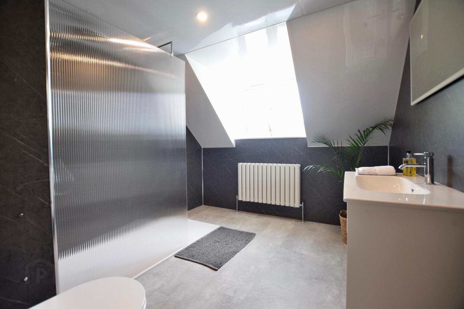 Commercial), 138 Dungannon Road 42 of 45