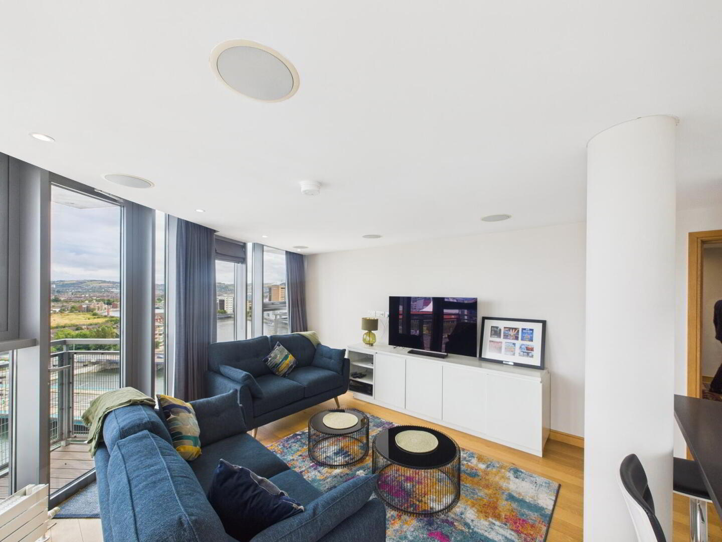 Apartment 12.1 The Boat 47 Queens Square 4 of 22