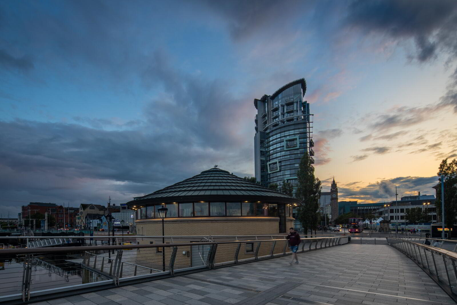 Apartment 12.1 The Boat 47 Queens Square 18 of 22