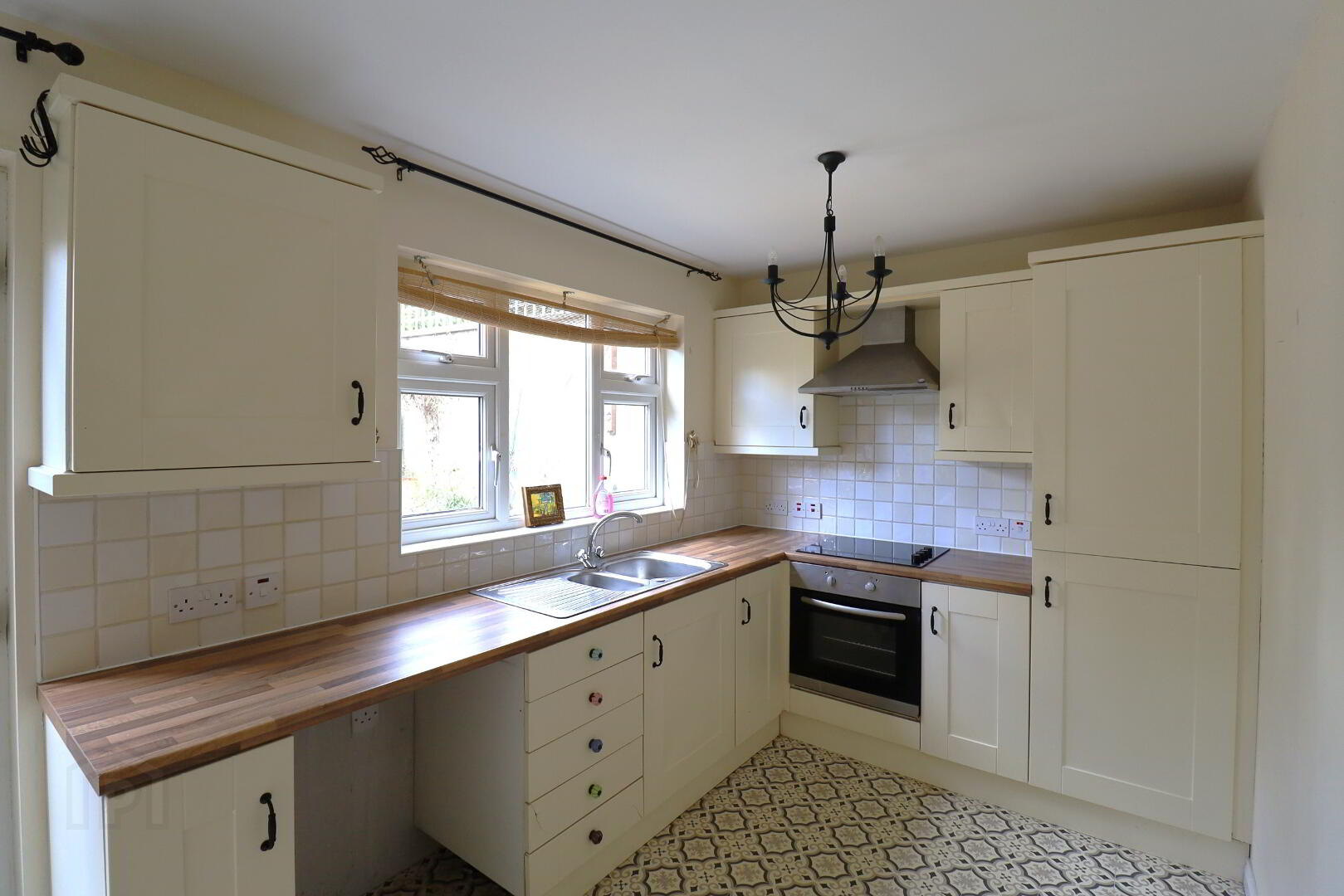 12 Victoria Mews 9 of 26