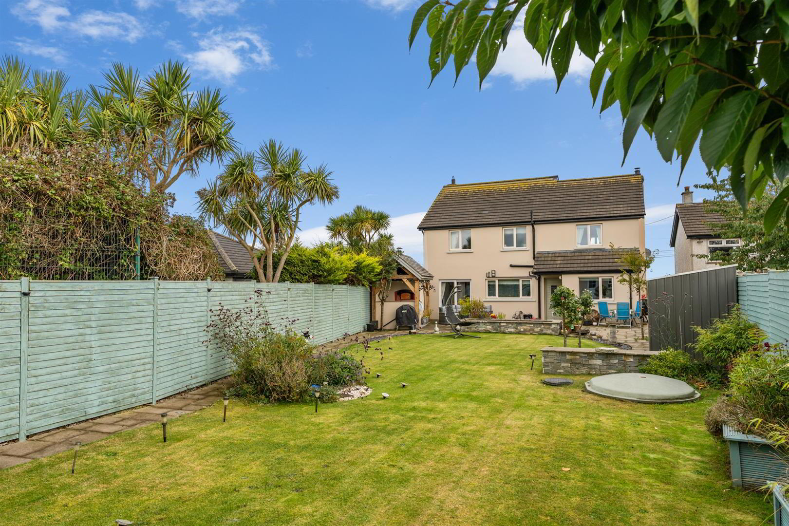 16 Manse Road 22 of 40
