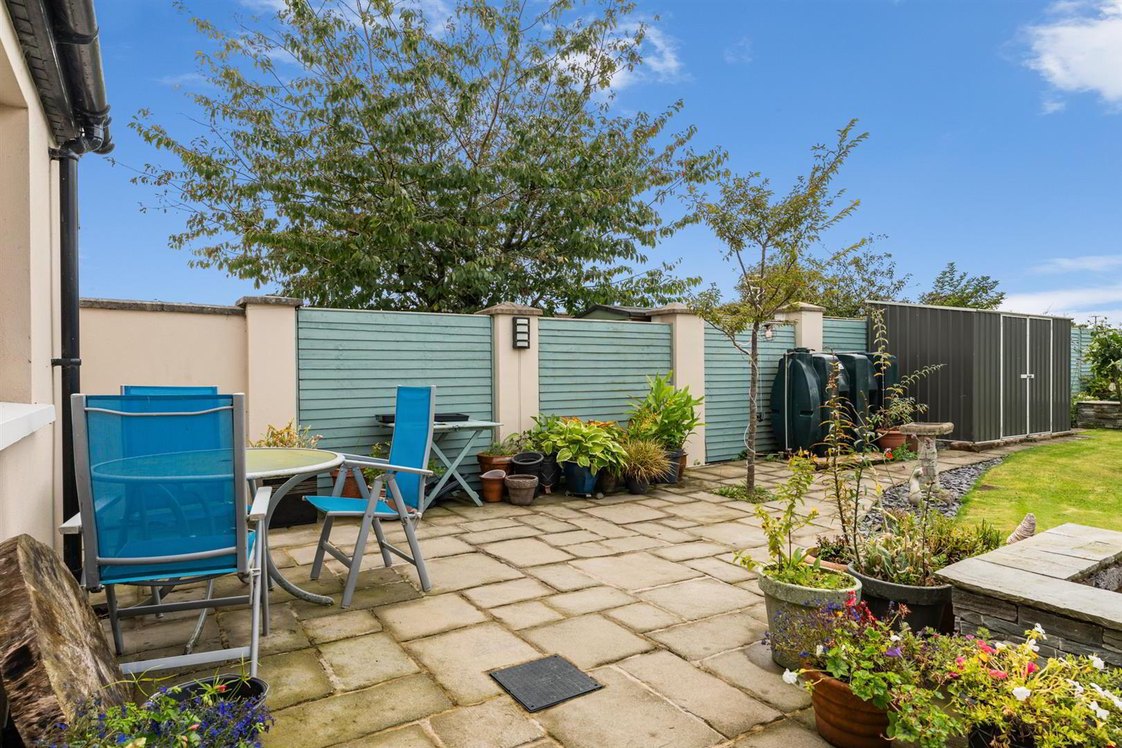 16 Manse Road 28 of 40