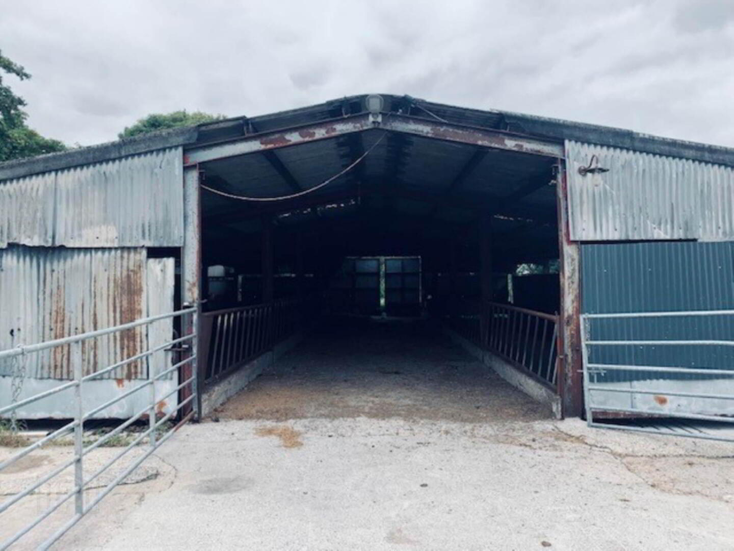 22.23 Ha Mea Or 54.93 Acres ( 60 Acres Per Folio) 16 of 16