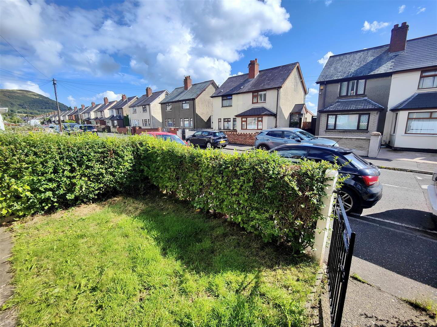 90 Joanmount Gardens 24 of 26