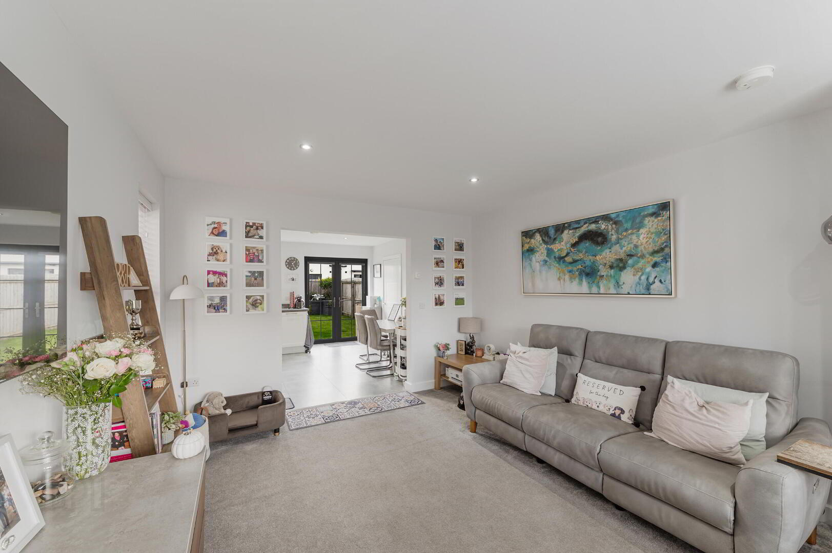 7 Rocklyn Mews 8 of 37