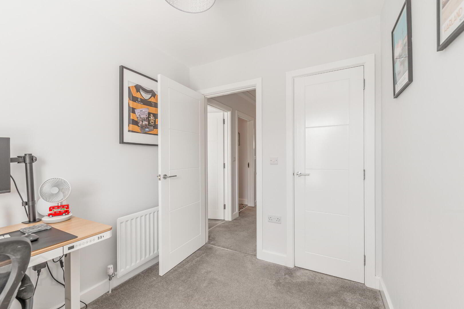 7 Rocklyn Mews 27 of 37
