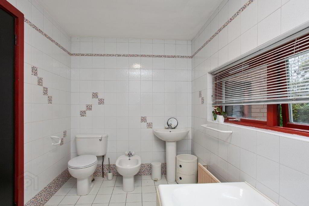13 Edenvale Park 18 of 27