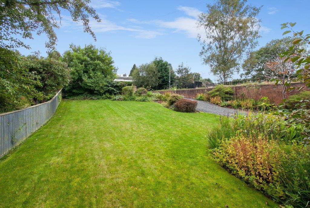13 Edenvale Park 27 of 27