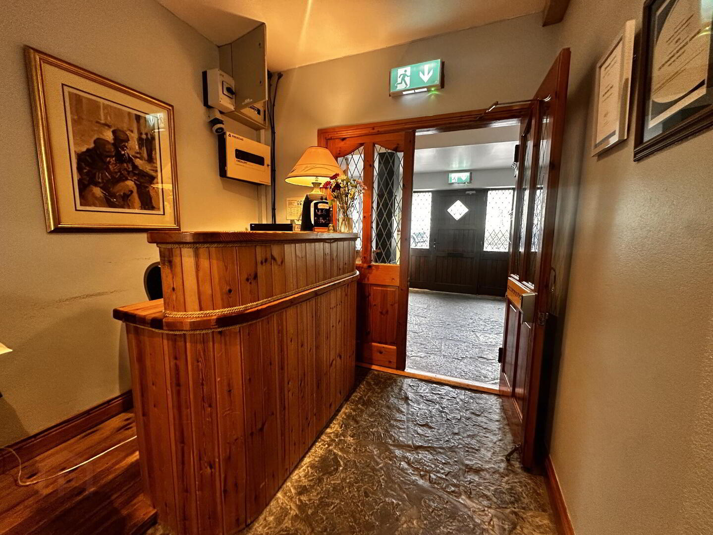 An Bothar Pub Cuas Ballydavid 8 of 36