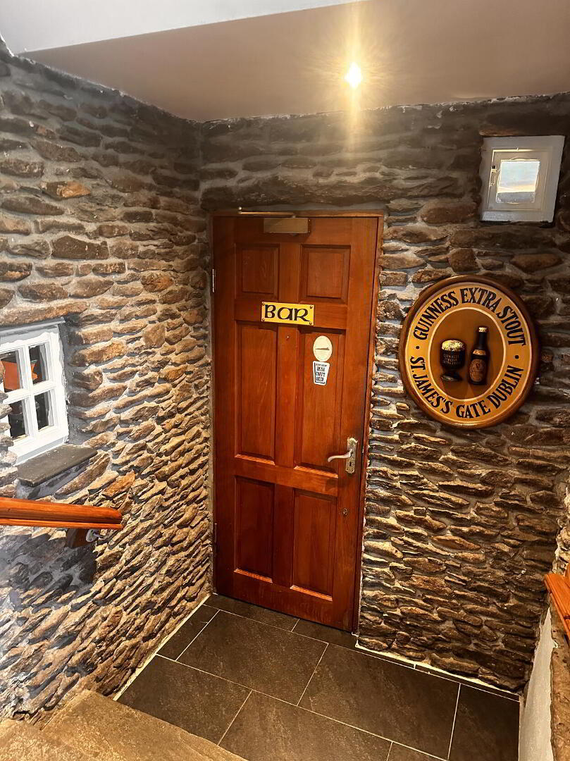 An Bothar Pub Cuas Ballydavid 9 of 36