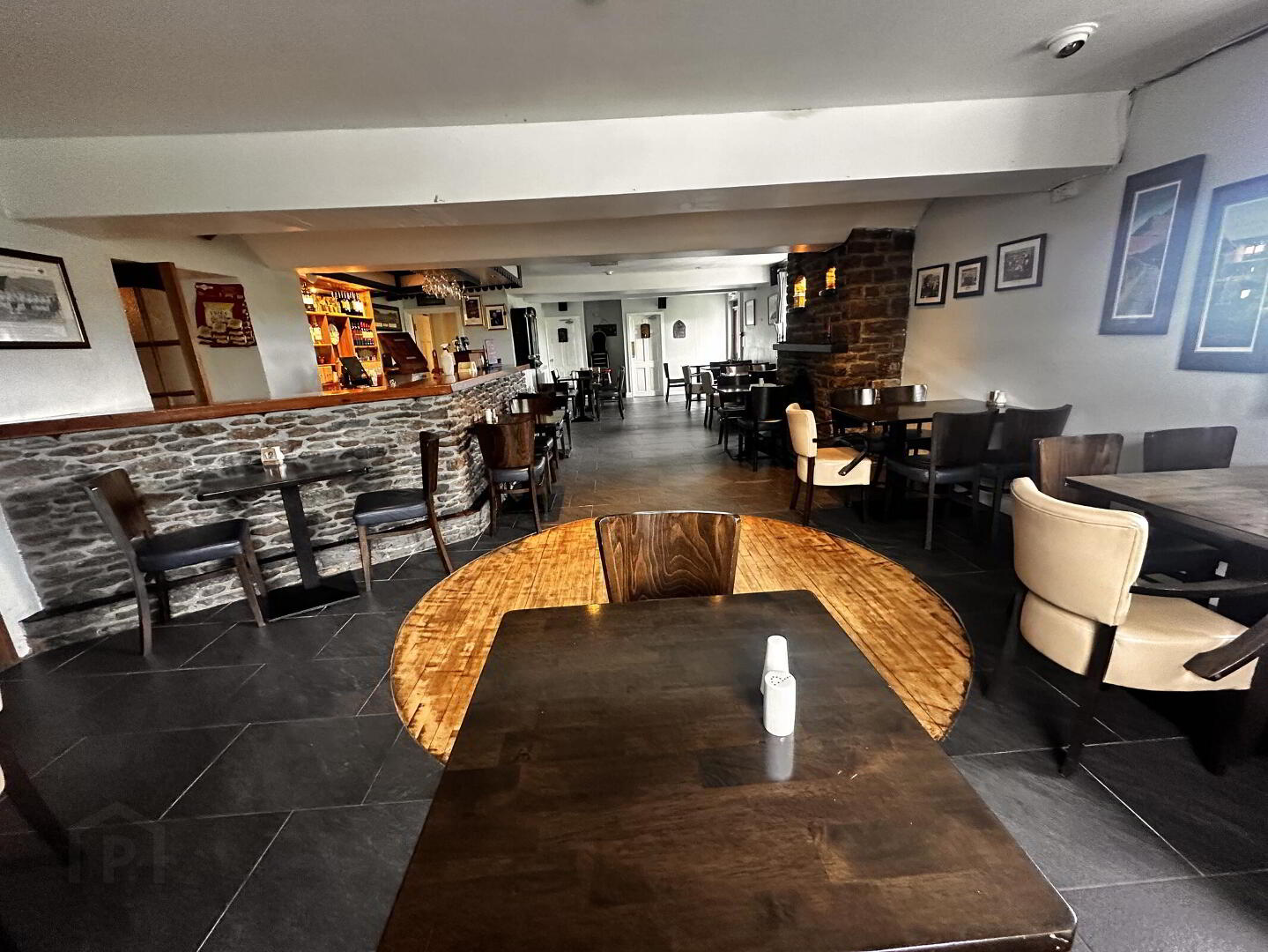 An Bothar Pub Cuas Ballydavid 15 of 36