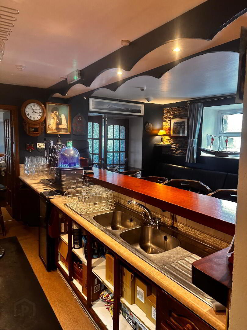 An Bothar Pub 7 of 39