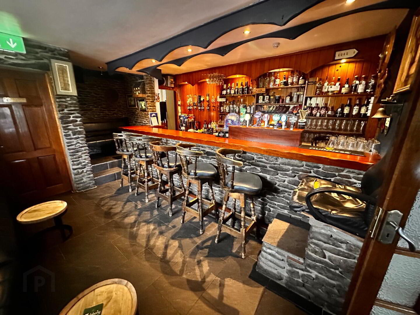 An Bothar Pub 9 of 39