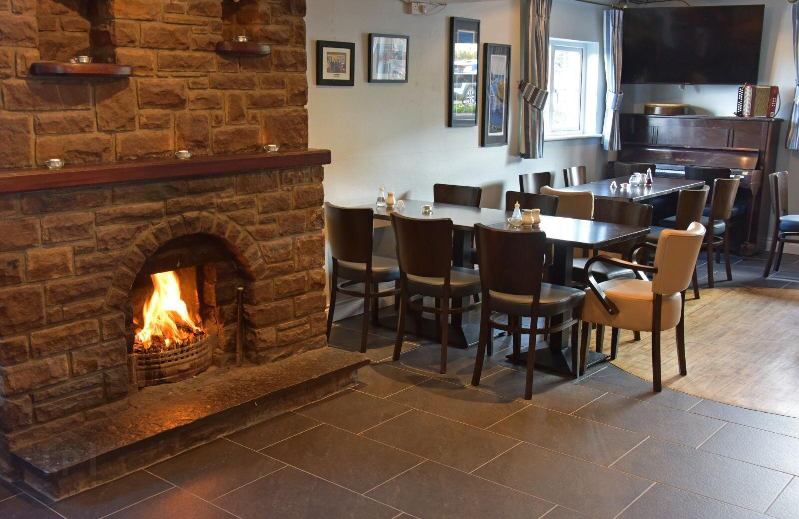 An Bothar Pub 39 of 39