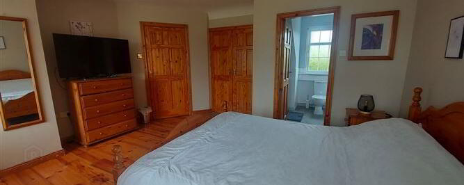 Hazelview 16 of 26