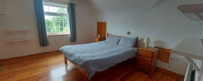 Hazelview 18 of 26