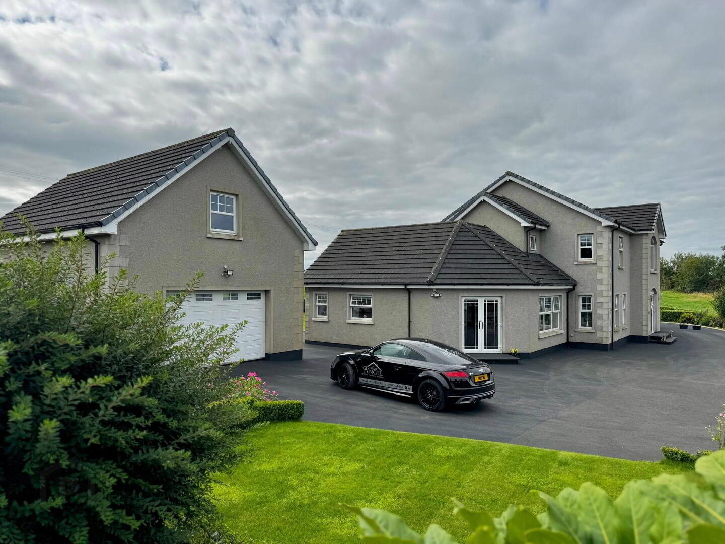 property description image