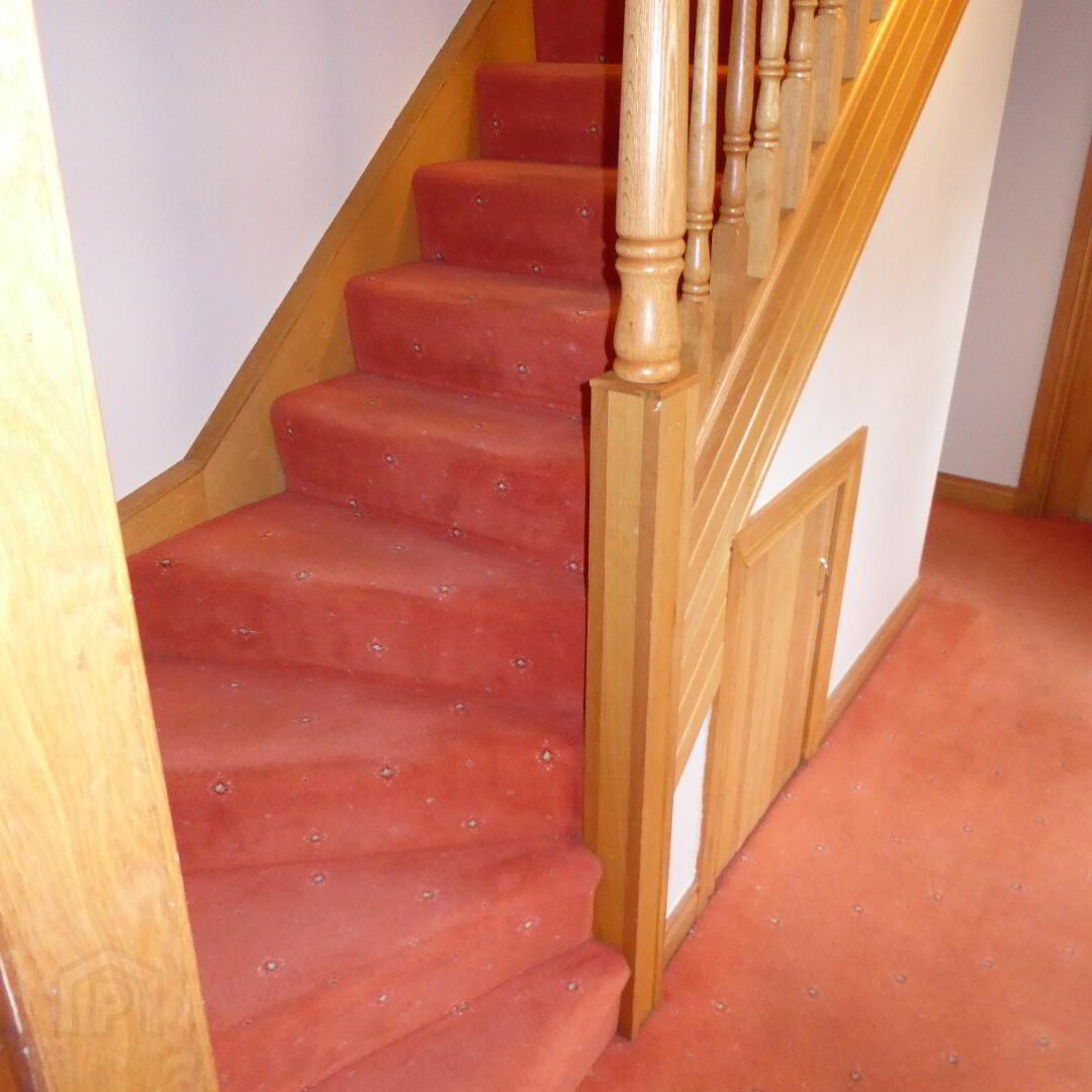 19 Castle Grove 3 of 12