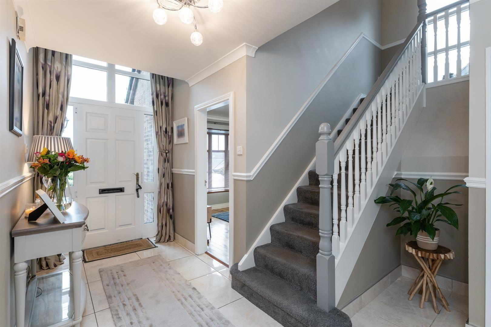 48 Knockbracken Manor 5 of 39