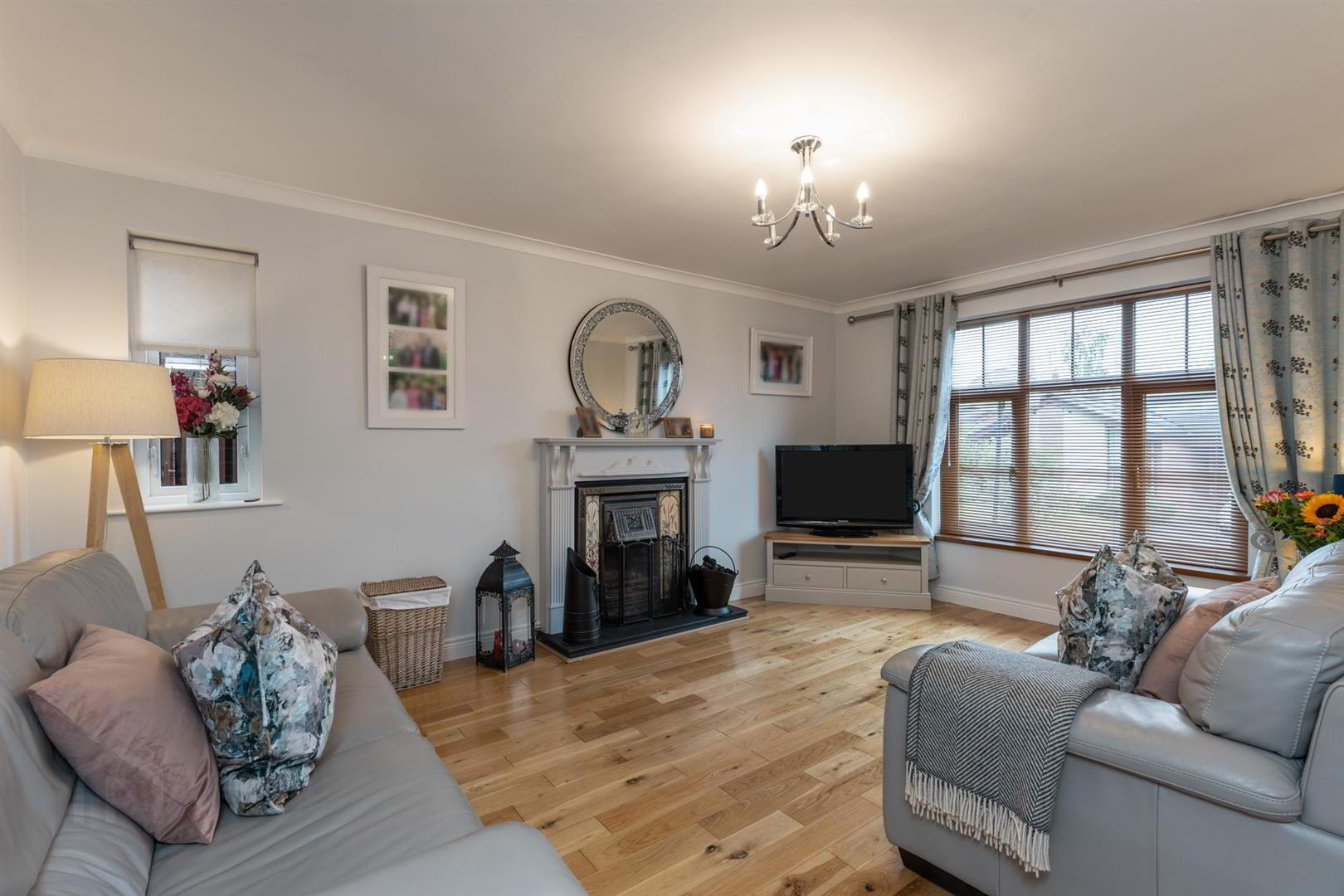 48 Knockbracken Manor 7 of 39