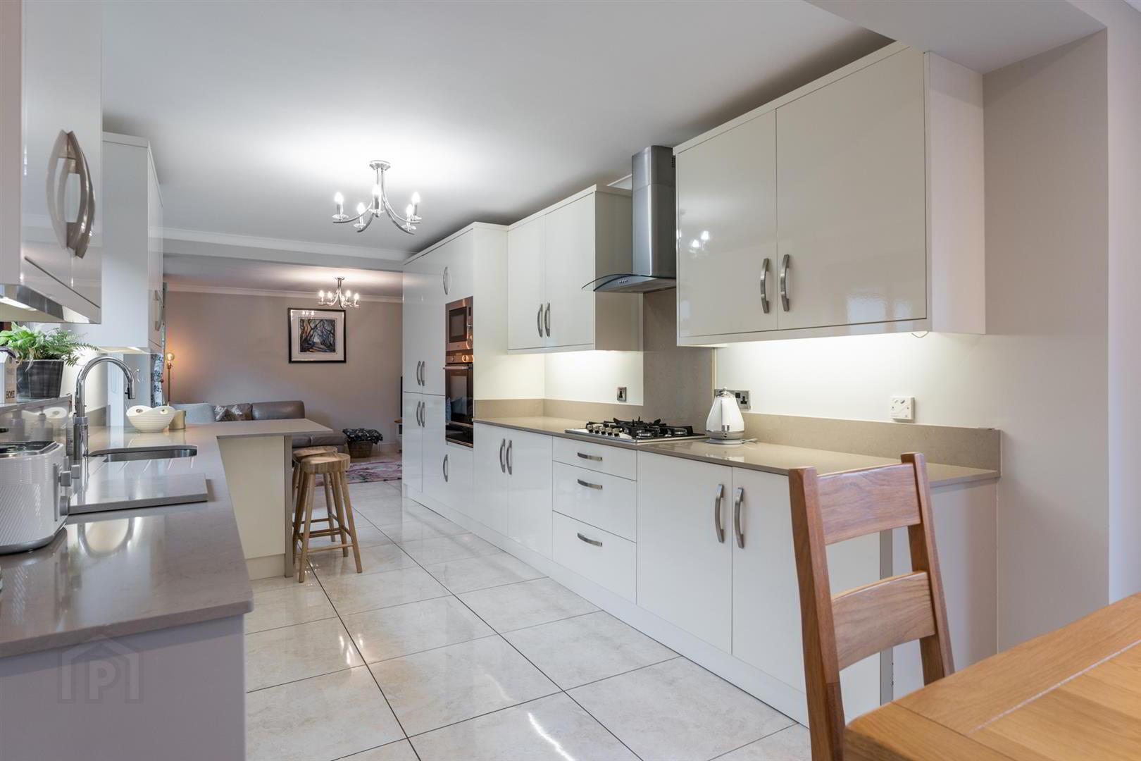 48 Knockbracken Manor 15 of 39