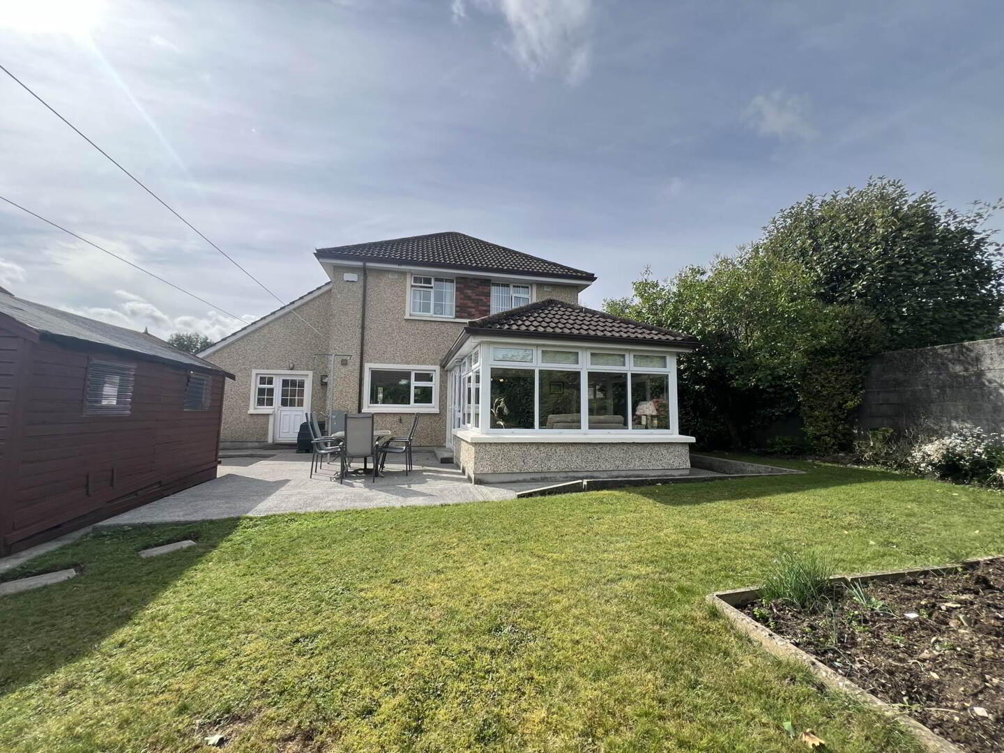 property description image