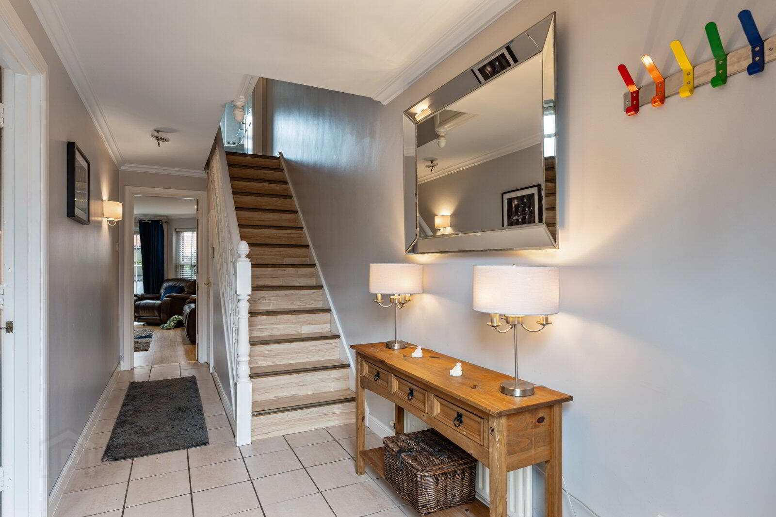 3 Wellington Park Mews, 52 Wellington Park 2 of 20