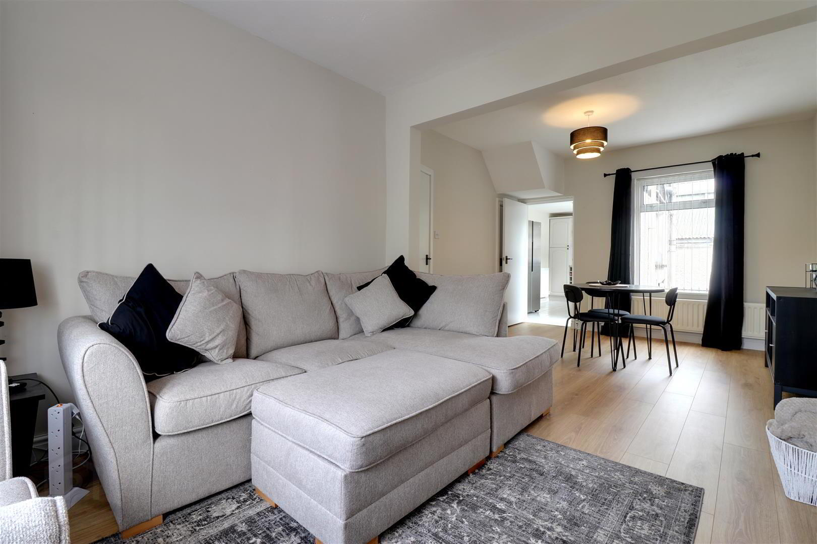 4 Windsor Avenue 5 of 17