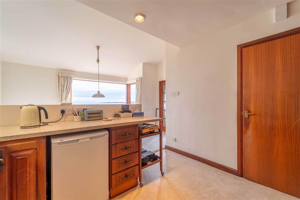 12 Glenbank 17 of 33