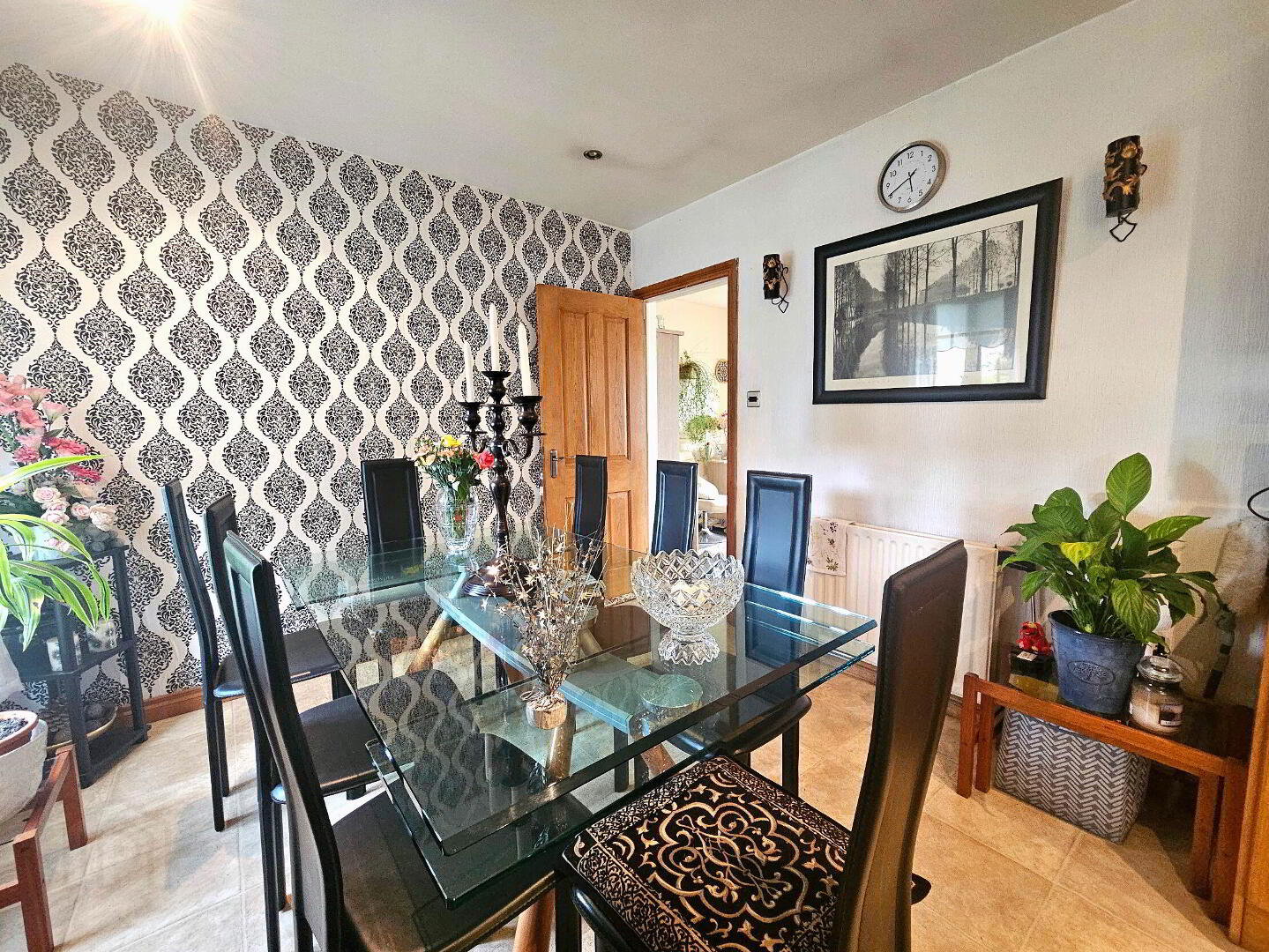 18 Thornwood 8 of 16