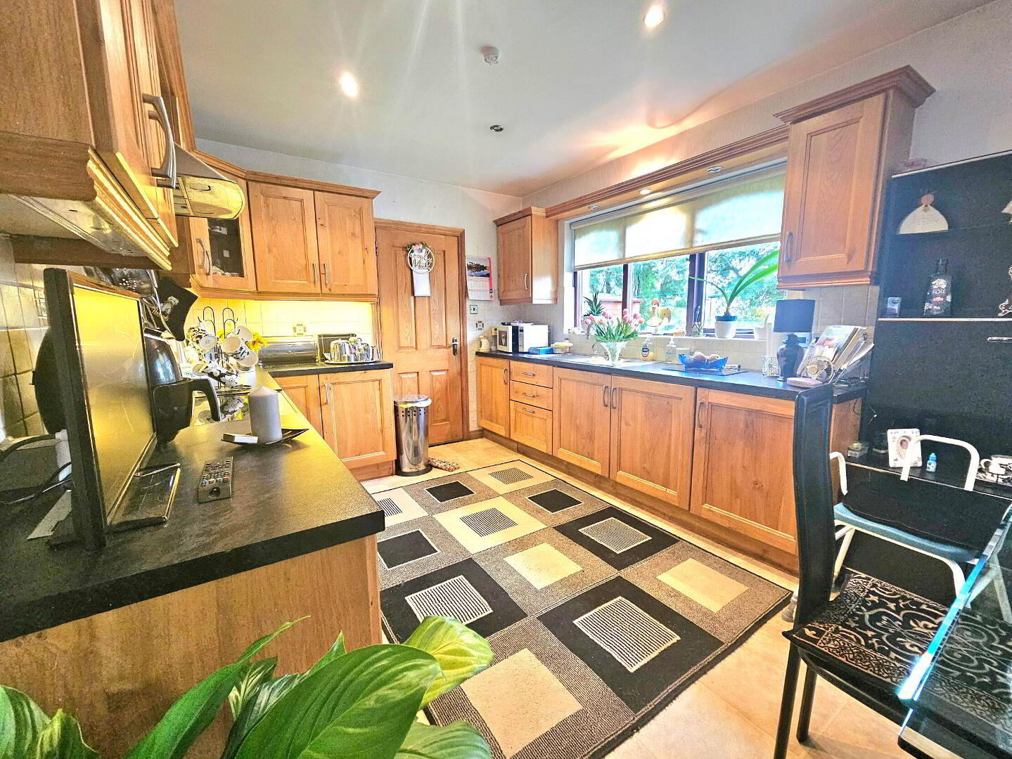 18 Thornwood 7 of 16