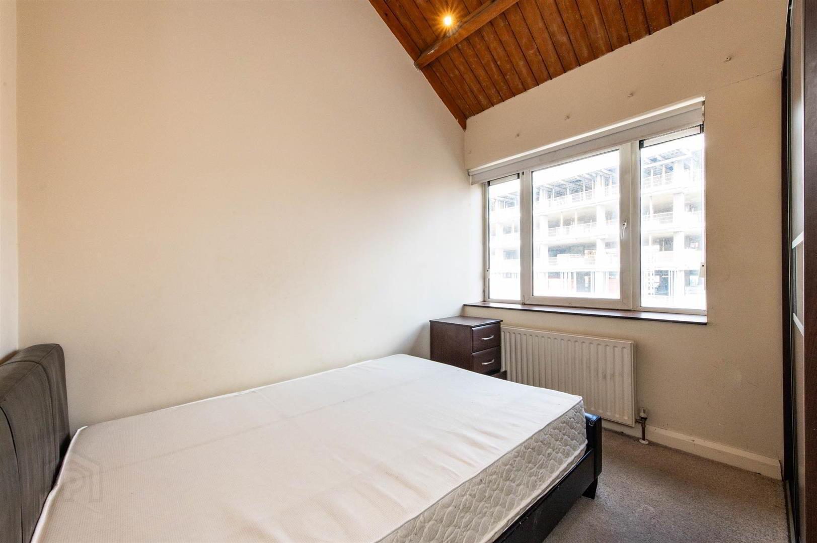 Apartment, 403 Somerset Studios 15 of 21