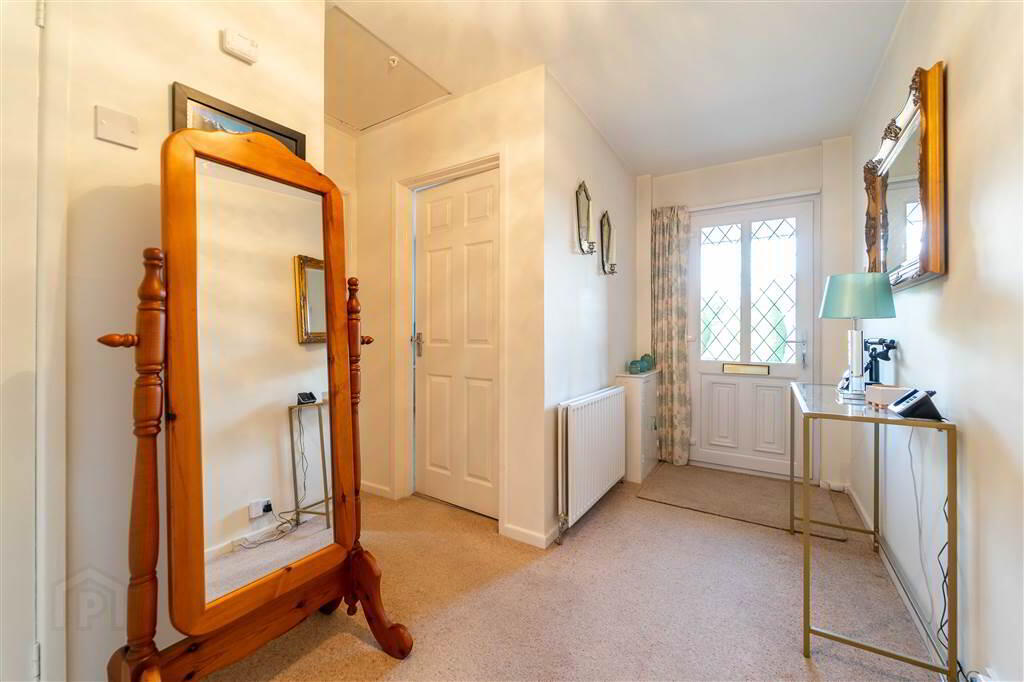 70 Ballymacormick Avenue 6 of 26