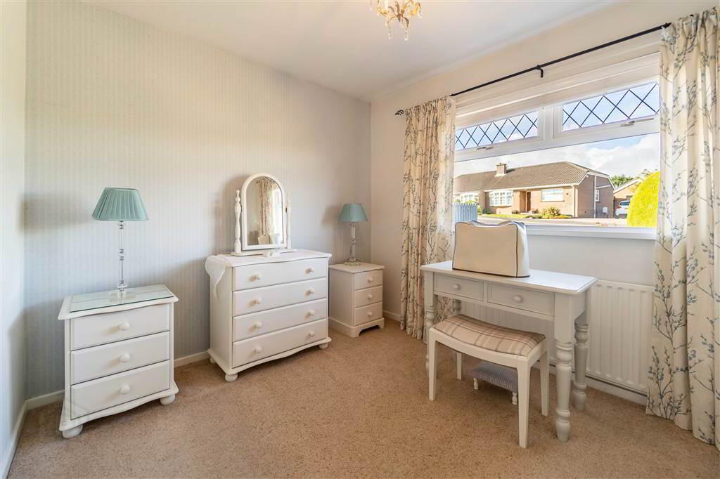 70 Ballymacormick Avenue 16 of 26