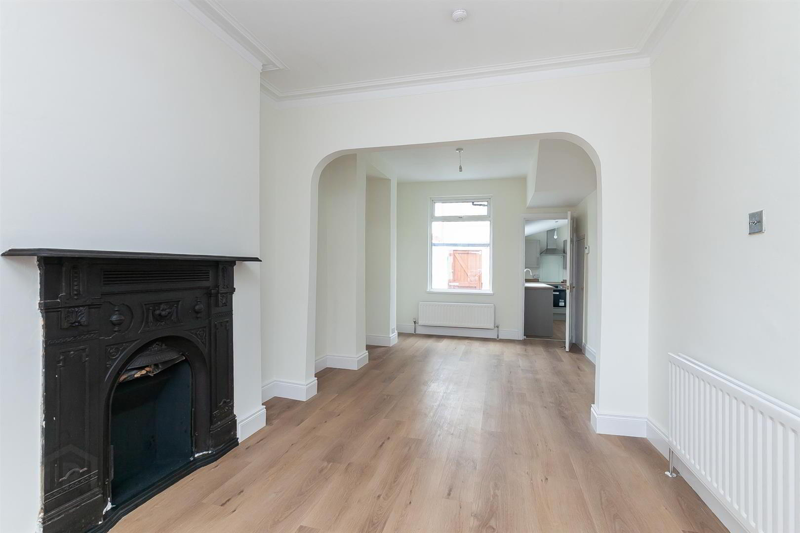 21 Sinclair Street 6 of 15