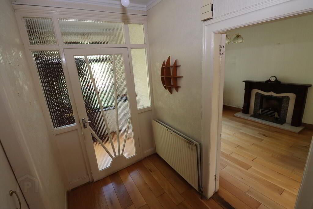 43 Westland Road 2 of 16