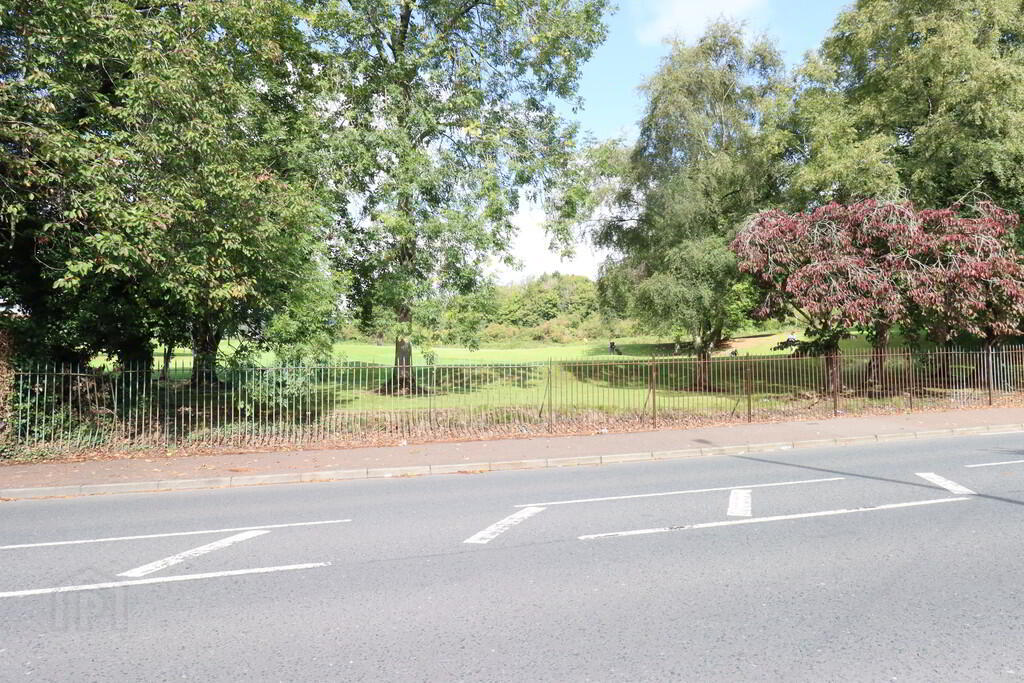 43 Westland Road 16 of 16