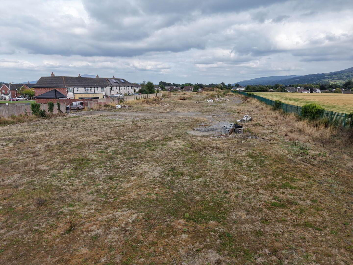 Lands, At Gort Na Manach 7 of 12