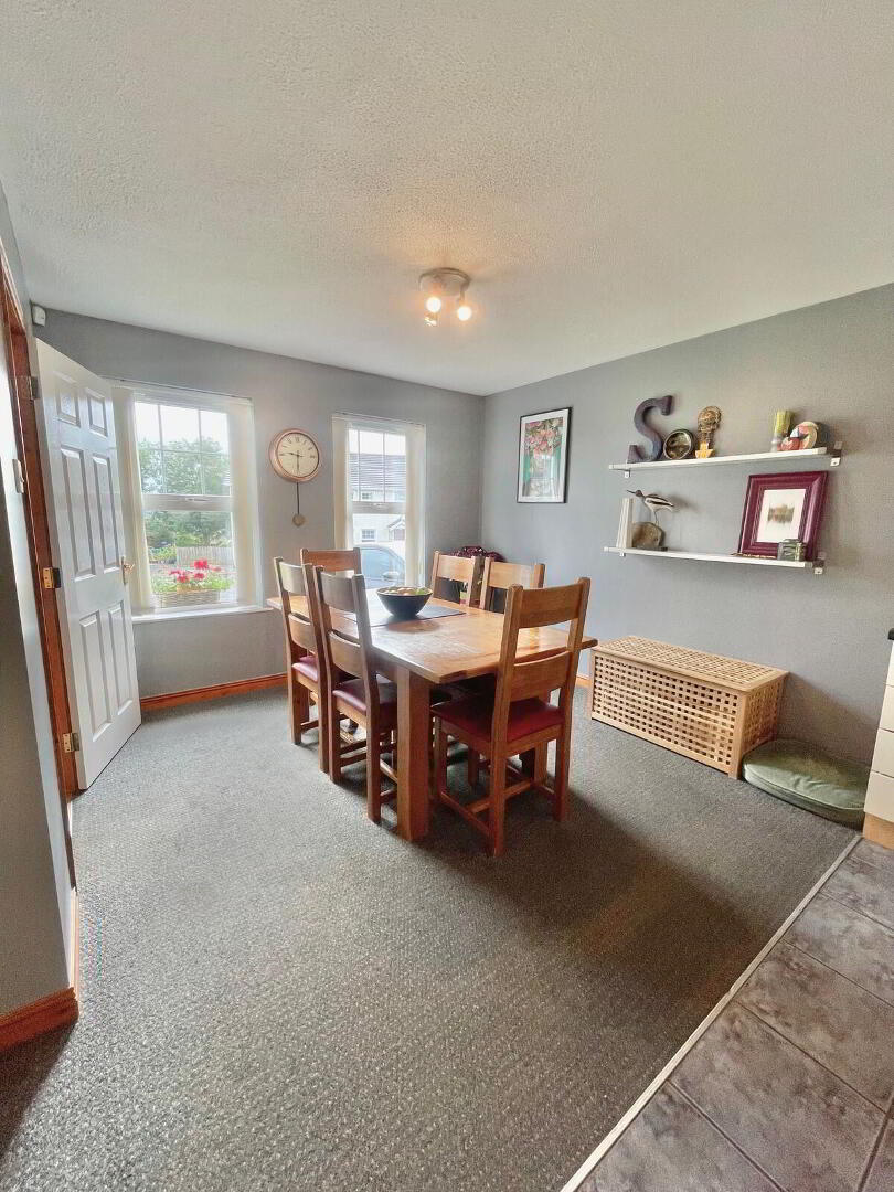23 Greenhall Manor 4 of 14