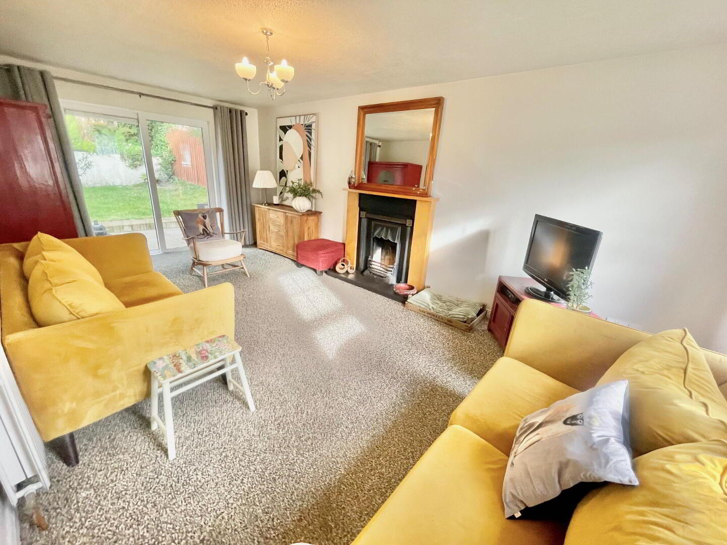 23 Greenhall Manor 2 of 14