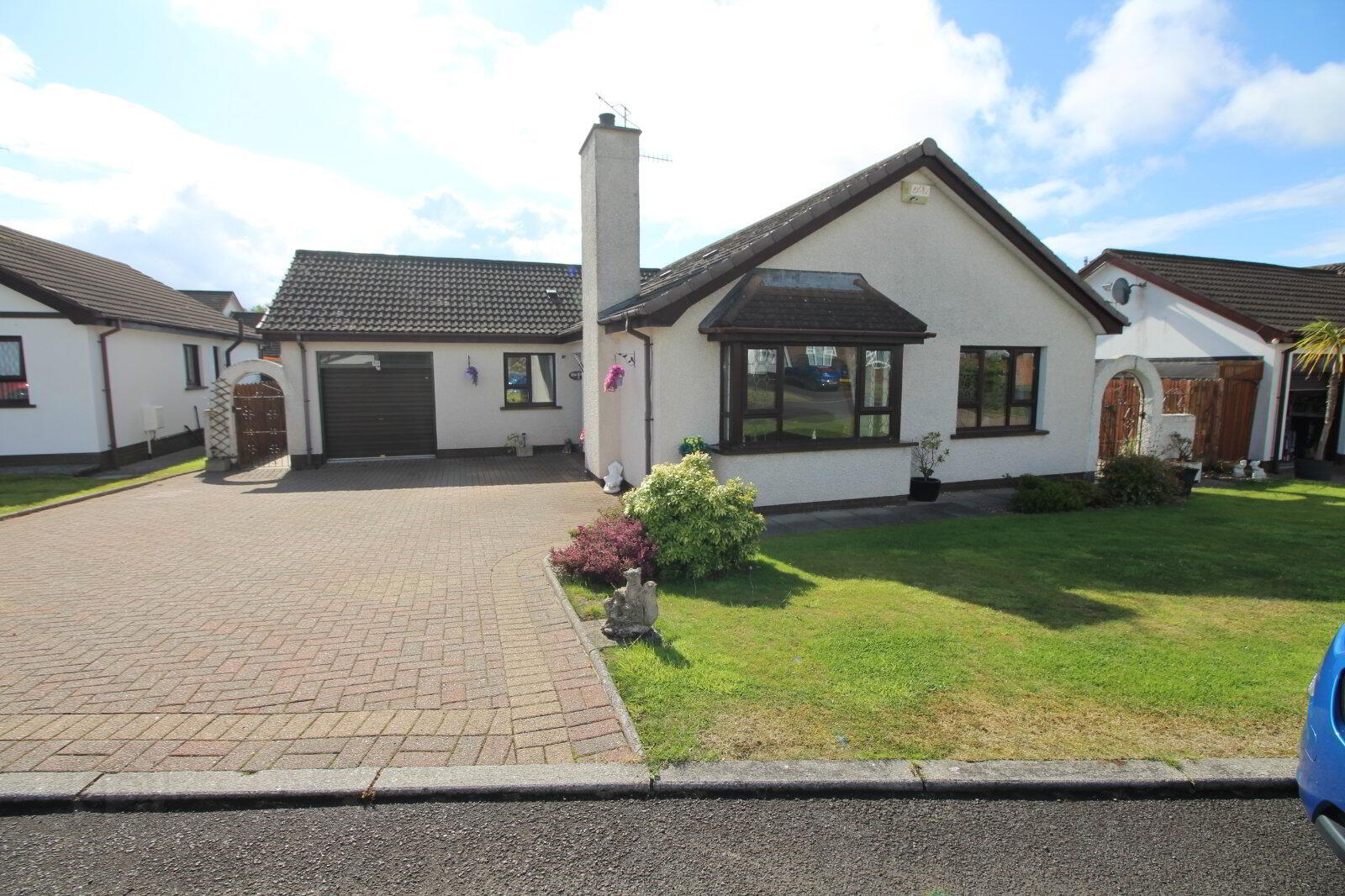 3 Farm Lodge Walk 1 of 15