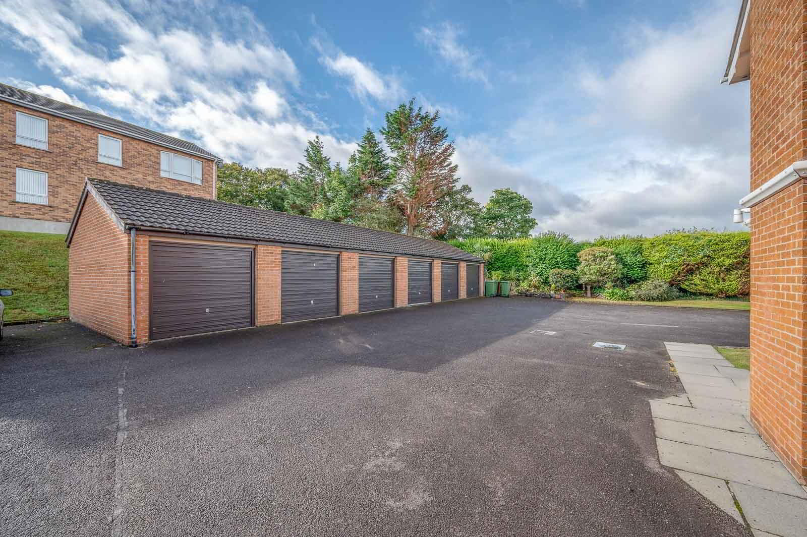 10 The Mews, 160 Groomsport Road 18 of 20