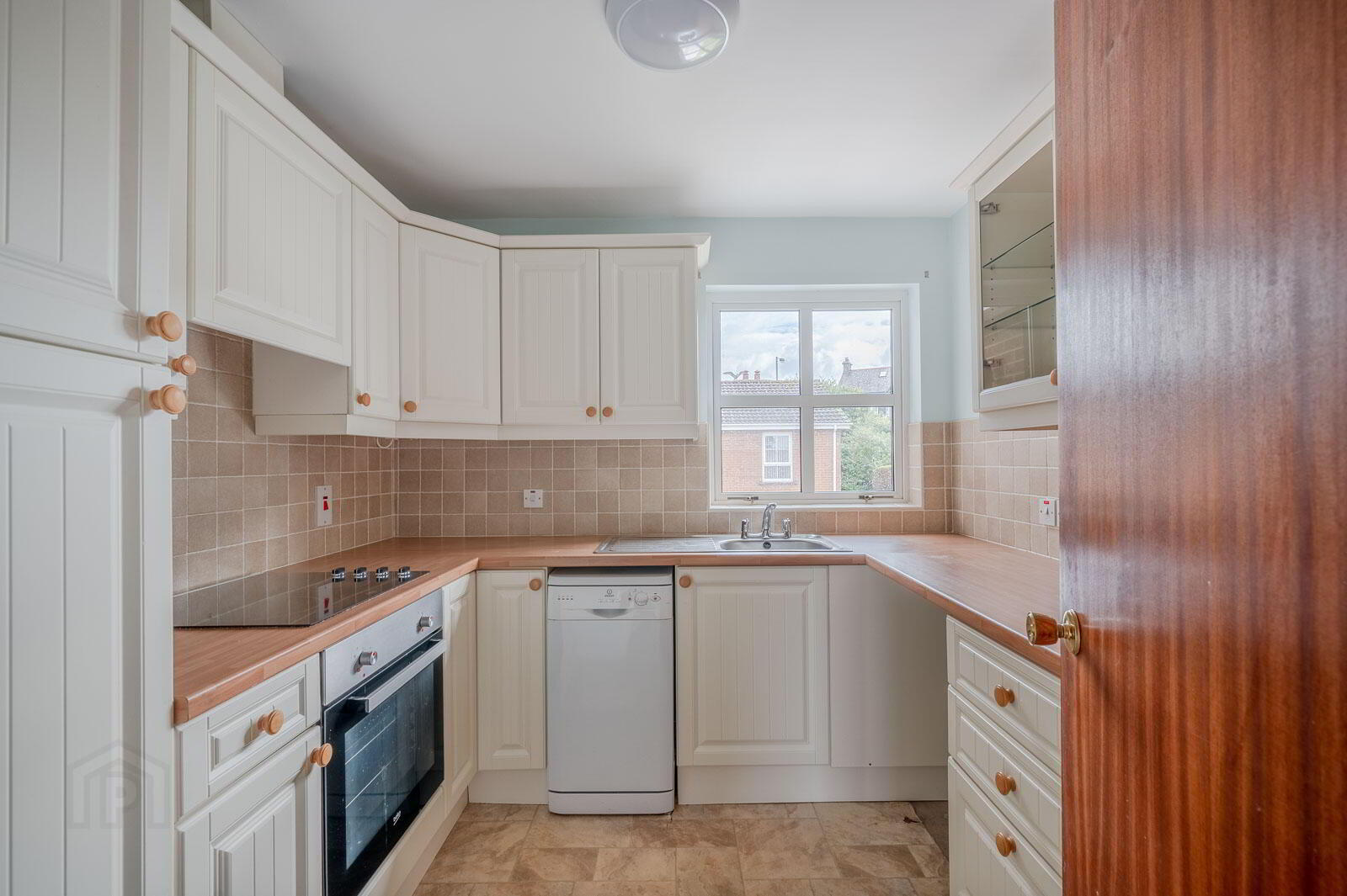 10 The Mews, 160 Groomsport Road 11 of 20
