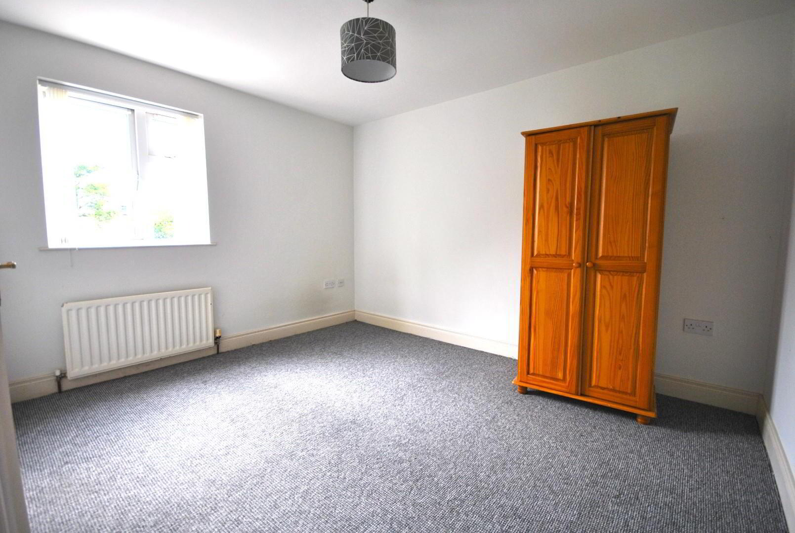 3 Alexander Mews, 8b Pound Street 4 of 8