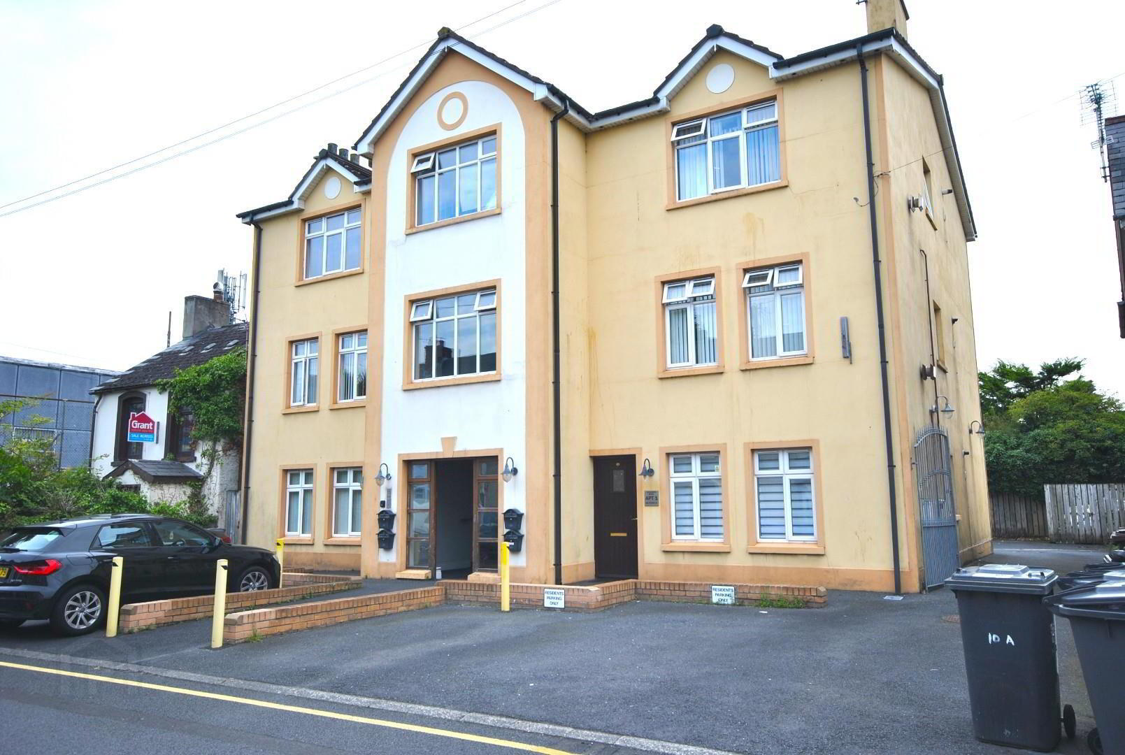 3 Alexander Mews, 8b Pound Street 1 of 8