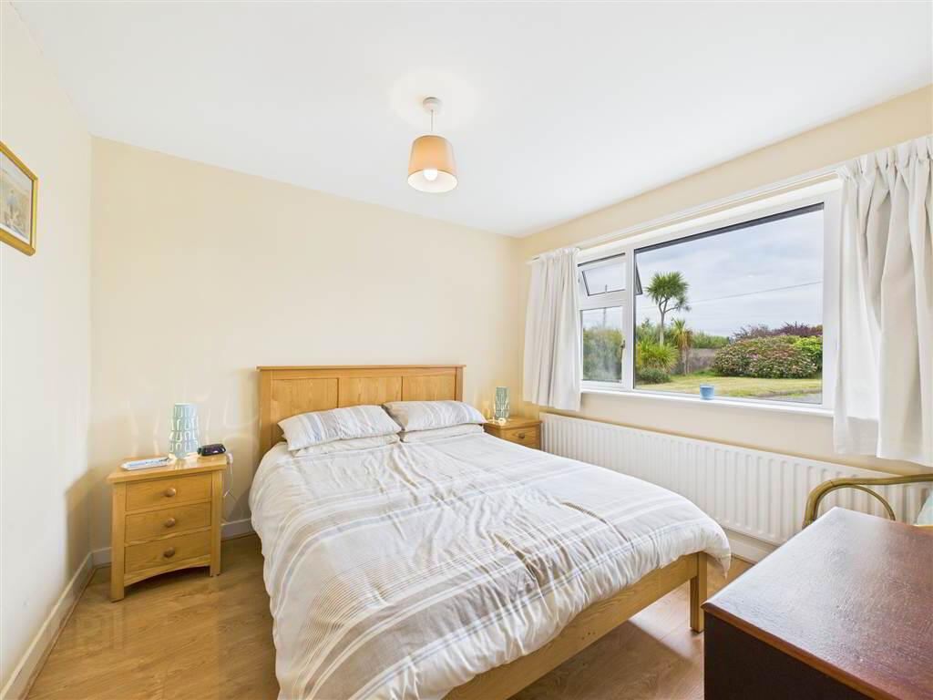 Merlinsfield 9 of 17