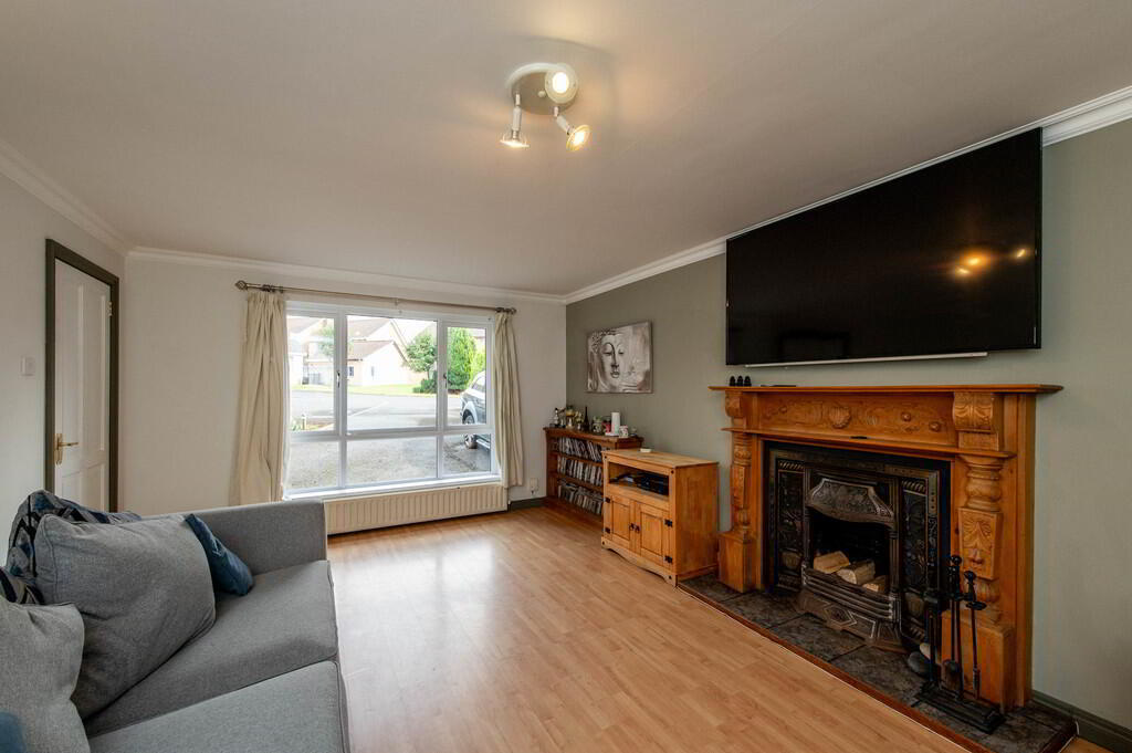 60 Sherwood Avenue 4 of 28