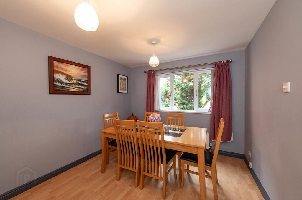 60 Sherwood Avenue 6 of 28
